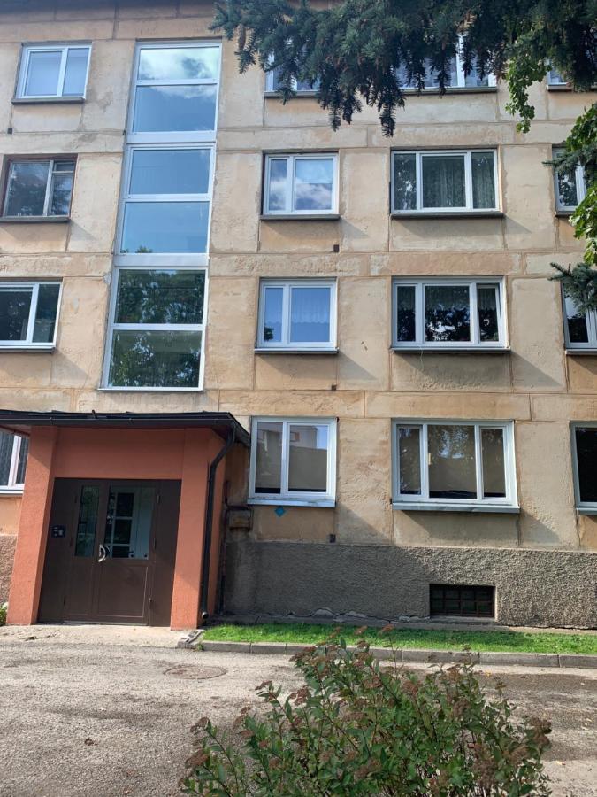 Rahu 12, 2-Bedroom Apartment Тарту Экстерьер фото